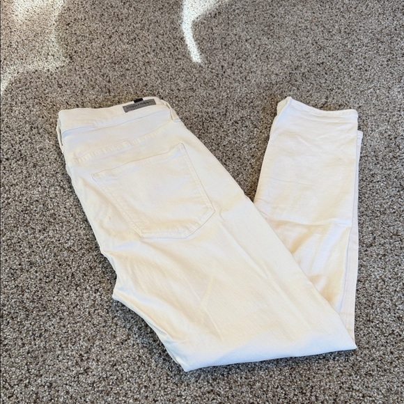 Citizens Of Humanity Denim - Citizens of Humanity White Rocket Crop High Rise Skinny Jeans, size 29, NWOT